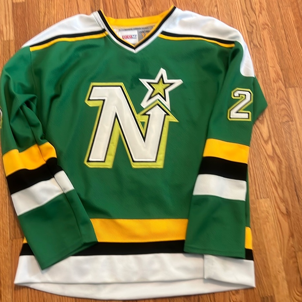 CCM vintage hockey North Stars Dino Ciccarelli jersey XXL